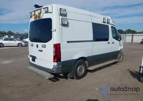 2019 Mercedes-Benz Sprinter 2500 Standard Roof V6 из США, поврежденный, VIN W1W4EBHY0KT019517